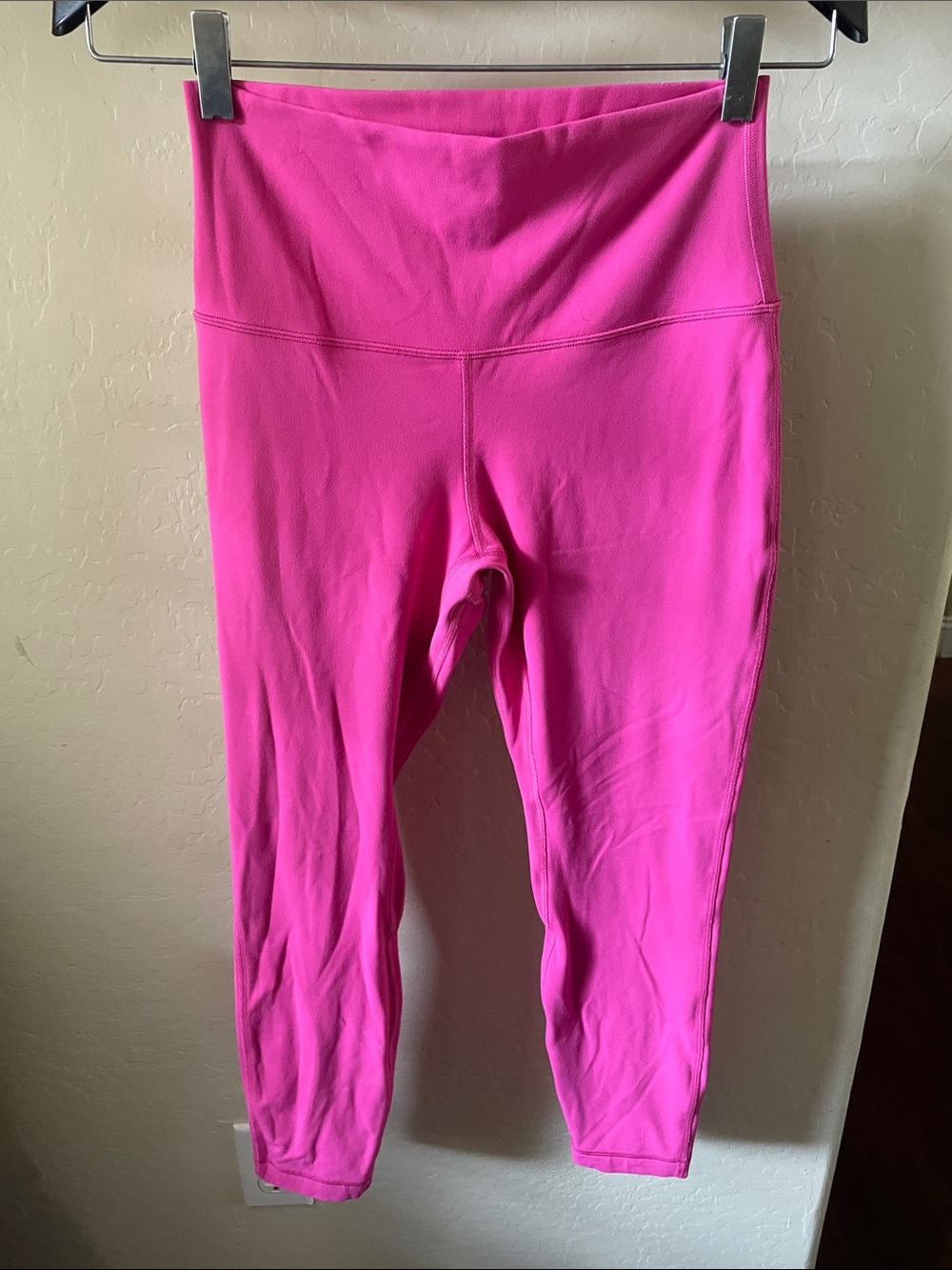 LIKE NEW LULULEMON Align High Rise Leggings! - Picture 5 of 6